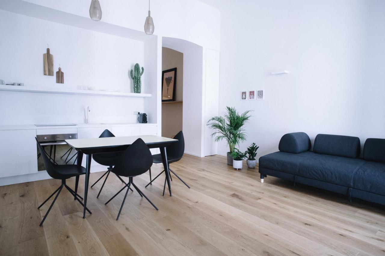 Stay Apartments Molfetta Bagian luar foto